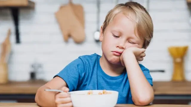 Jangan Paksa Si Kecil, Ini 7 Tips Menghadapi Anak Picky Eater