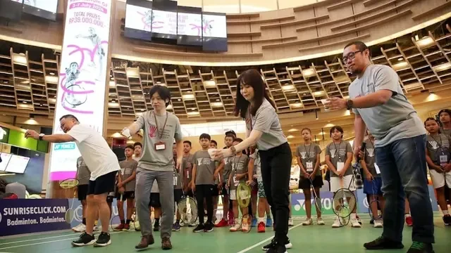 Fun Match Turnamen Badminton, Atlet Bulu Tangkis Bakal Lawan Selebtok di Tanjung Barat Pek...
