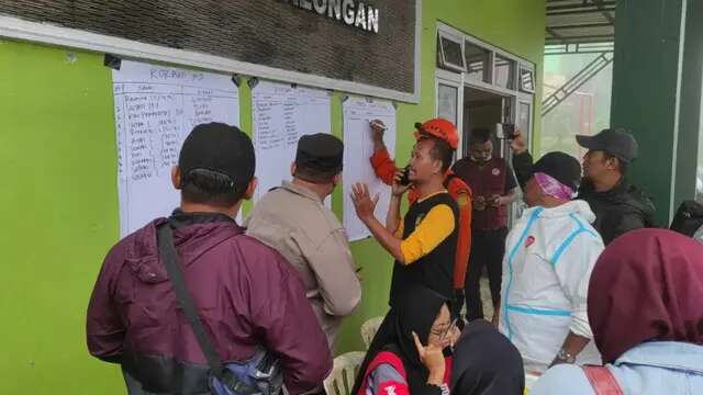 Update Longsor Pekalongan: 17 Korban Berhasil Dievakuasi, 9 Hilang