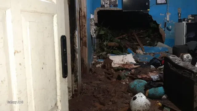 Longsor di Bojonggenteng Sukabumi, 3 Orang Tertimbun, 1 Ditemukan Tewas