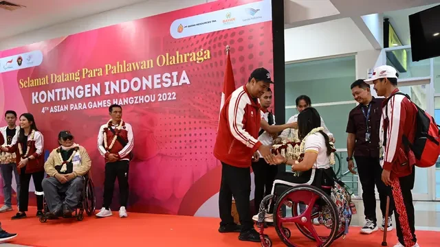 Menpora Dito Janjikan Bonus dan Rumah Tinggal bagi Atlet Disabilitas yang Raih Medali di A...