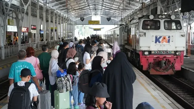 KAI Tambah 14 Perjalanan Kereta Sambut Pekan Libur Panjang HUT ke-80 RI, Rute Mana Saja?