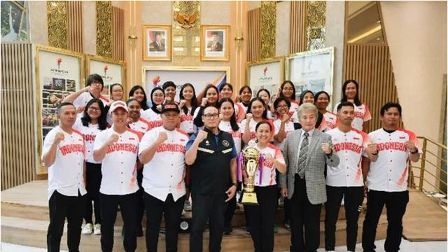 Timnas Bisbol Putri Indonesia Resmi Dilepas Kemenpora ke Piala Asia 2025, Incar Tiket Worl...