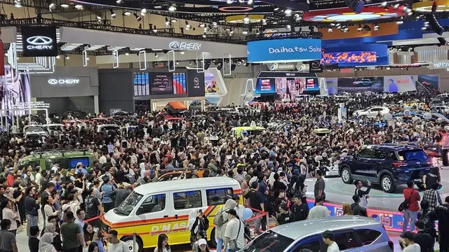 Penjualan Mobil Juli 2025 Naik Tipis, Efek GIIAS 2025?