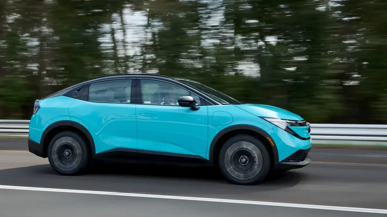 Generasi Ketiga Nissan LEAF Hadir dengan Daya Jangkau 500 Km