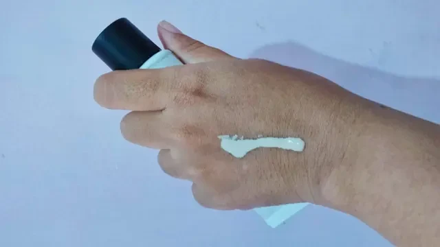 Saat Musim Hujan Masih Perlu Pakai Tabir Surya atau Tidak? Ini Kata Pakar Dermatologi