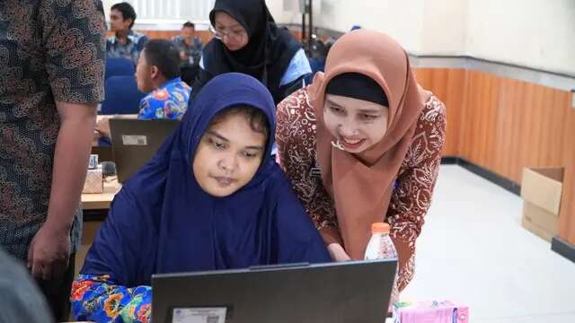 Tingkatkan Literasi Digital Siswa Disabilitas Lewat Pelatihan Teknologi Informasi