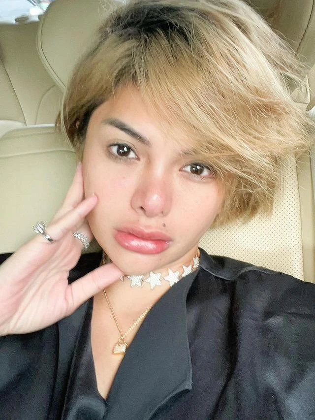 Nikita Mirzani Belanja ke Mal Pakai Daster, Habiskan Uang Puluhan Juta Rupiah
