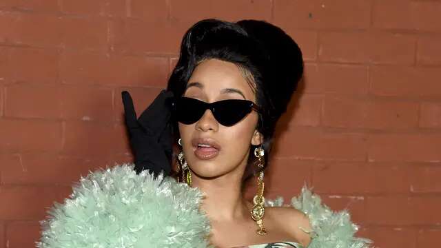 Cardi B Ngamuk, Ada yang Melaporkannya ke Lembaga Perlindungan Anak