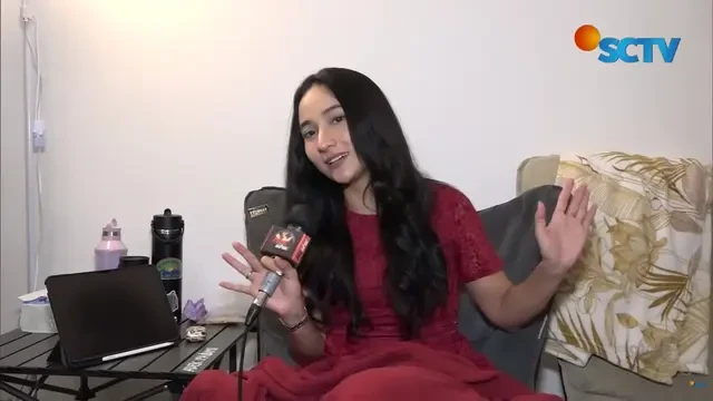 Bintang Sinetron SCTV Wanita Istimewa Naomi Zaskia Spill Isi Tas untuk Syuting, Beratnya 6...