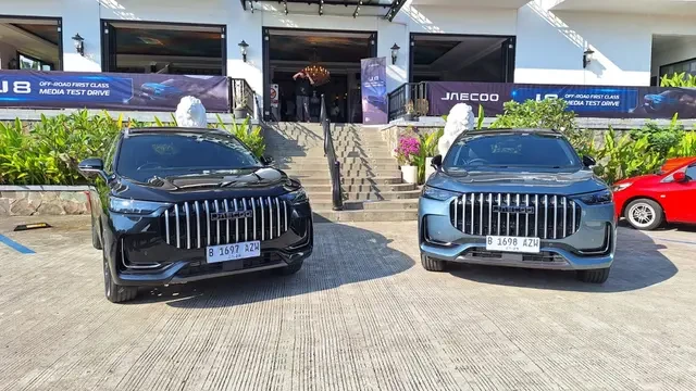 Lebih Dekat dengan Jaecoo J8 AWD, SUV Mewah yang Tangguh di Berbagai Medan Jalan