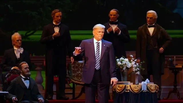 Animatronik Donald Trump Versi Revisi Tampil Perdana di Disney's Hall of Presidents