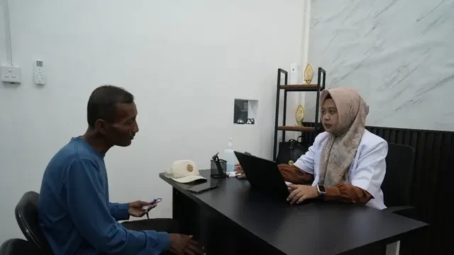Praktik Medis Berbasis Hati Nurani, Kisah Dokter Alumni UMY Terapkan Tarif Sukarela