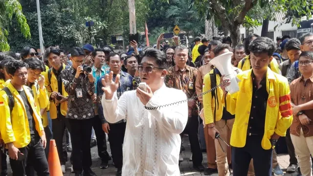 Rektor UI Buka Suara, 1.000 Mahasiswa Ikuti Unjuk Rasa di Polda Metro Jaya