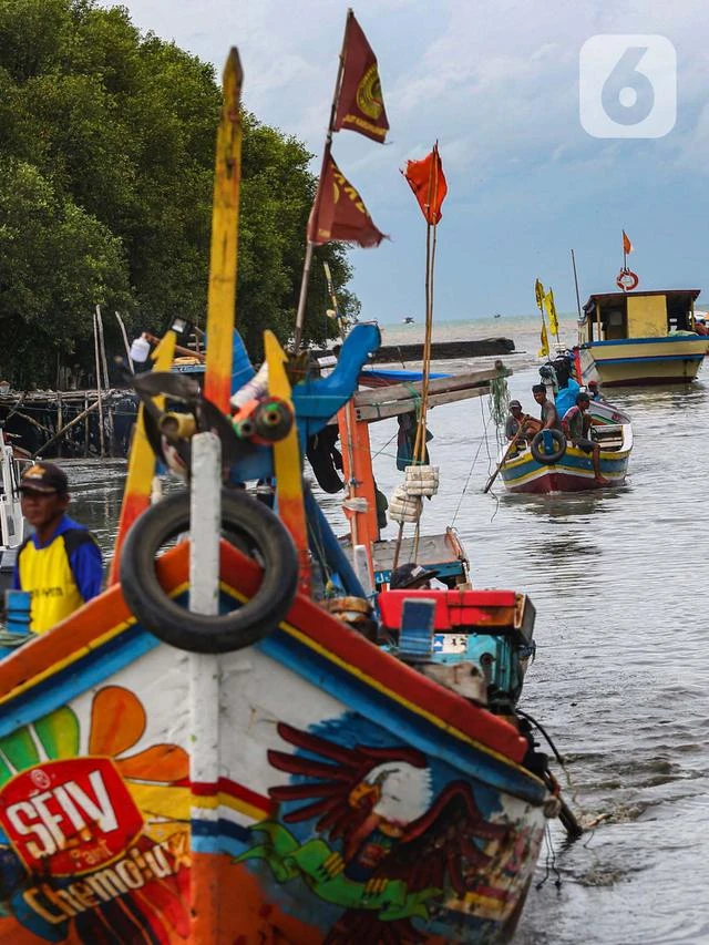 Sektor Perikanan Terancam: Generasi Muda Tinggalkan Laut Indonesia Demi Kapal Asing