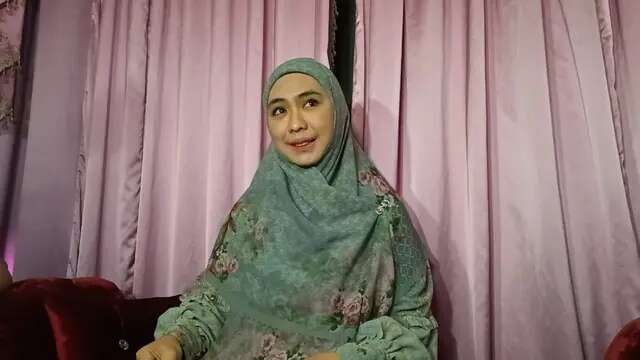 Oki Setiana Dewi Boyong Keluarga Hijrah ke Mesir, Tuntut Ilmu di Universitas Al-Azhar