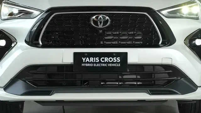 Toyota Yaris Cross SE HEV Resmi Meluncur, Tampil Lebih Sporty dan Penuh Fitur