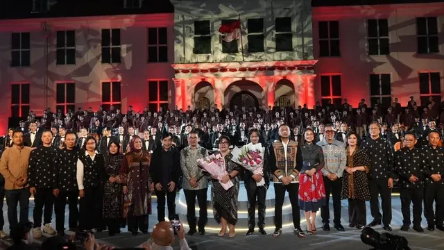 Serunya Konser Gita Bahana Nusantara Jelang HUT ke-80 RI, Dipuji Fadli Zon dan Guruh Soeka...