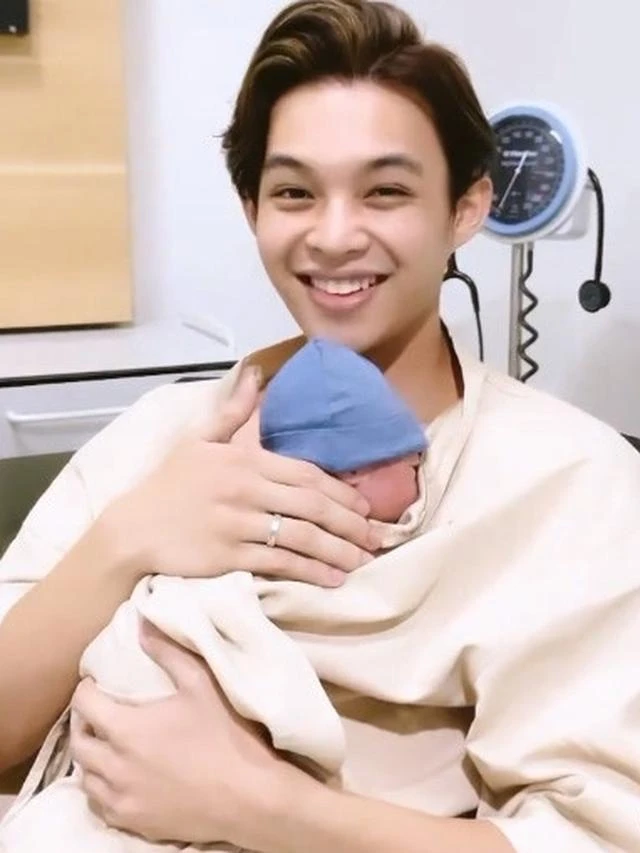 Baru Dua Hari Tayang, Lagu Sempurnakan Hariku Rey Mbayang Sudah Puncaki Trending Youtube