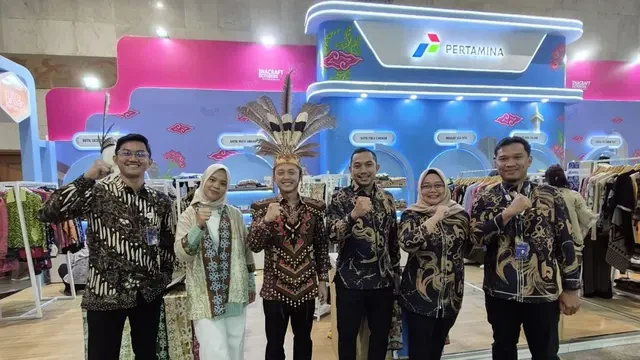 UMKM Binaan Rumah BUMN Pertamina Palangka Raya Jadi Incaran Pengunjung Mancanegara di Inac...