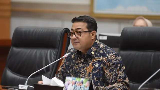 Sosok Menteri Ekonomi Kreatif Teuku Riefky Harsya, Sarjana Teknik yang Pernah Aktif di PHR...