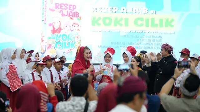 Kado Istimewa Hari Sumpah Pemuda 2025, Wali Kota Semarang Luncurkan Buku Resep Ajaib Koki ...