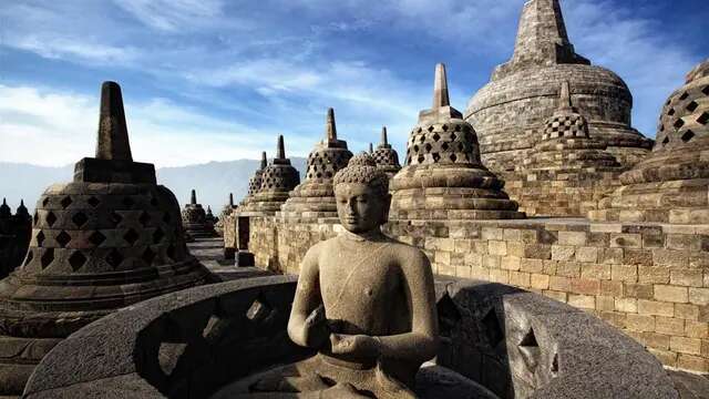 Siap-siap Membludak, Ratusan Ribu Pengunjung Bakal Padati Candi Borobudur Cs