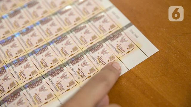 Simak Cara Kenali Materai Asli atau Palsu