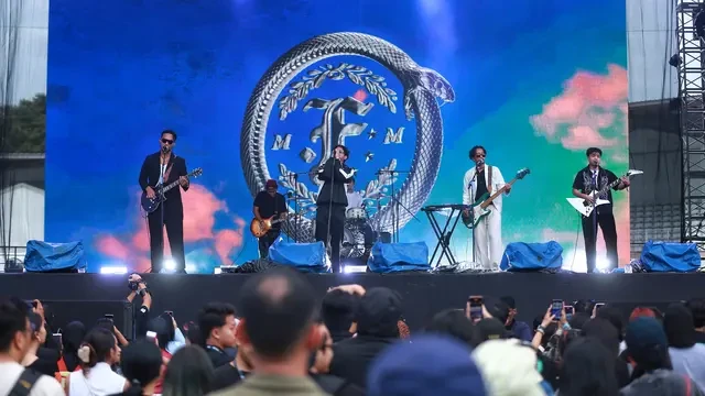 Lirik Lagu Berita Kehilangan dari .Feast Featuring Rayssa Dynta