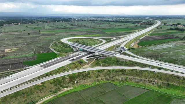 Brantas Abipraya Geber Pembangunan Tol Probolinggo-Banyuwangi, Target Rampung September 20...