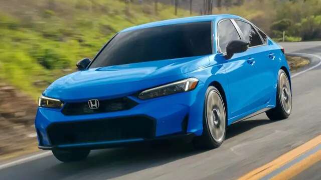 Honda Civic Hybrid Sabet Gelar Mobil Terbaik di North American Car of the Year Award 2025