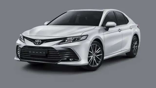 Generasi Terbaru Toyota Camry Bersiap Meluncur Awal 2025