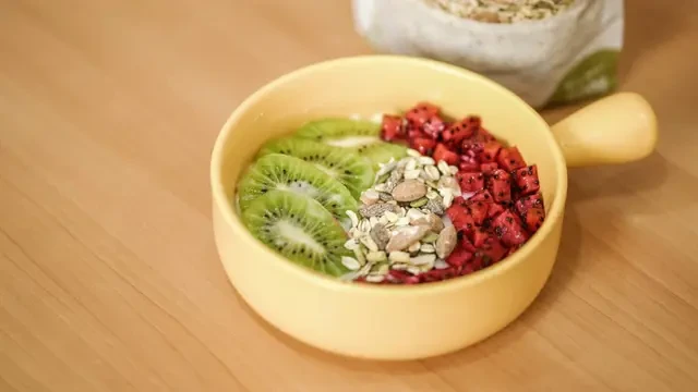 7 Resep Makanan Berserat Tinggi untuk Pencernaan Sehat & Anti Sembelit