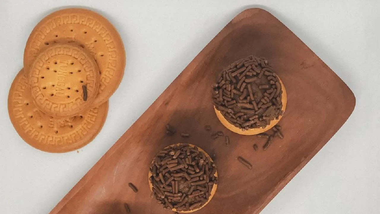 7 Resep Bola-Bola Coklat Paling Dicari 2025: Lembut, Lumer, dan Mudah Dibuat