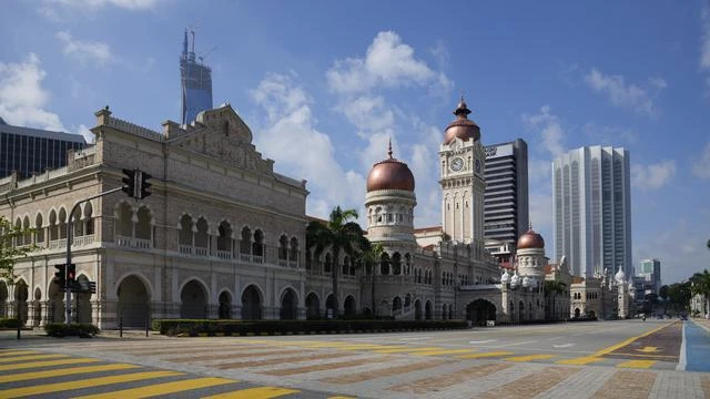Kasus COVID-19 Melonjak, Begini Suasana Lockdown Total di Malaysia