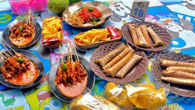 16 Rekomendasi Tempat Makan Enak di Lombok Terbaru 2025, Wajib Dicoba Wisatawan