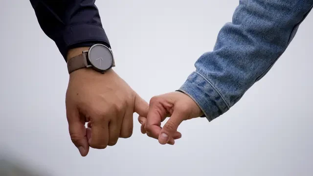 Studi: Orang yang Menaruh Percaya Bisa Hidup Lebih Lama dan Bahagia