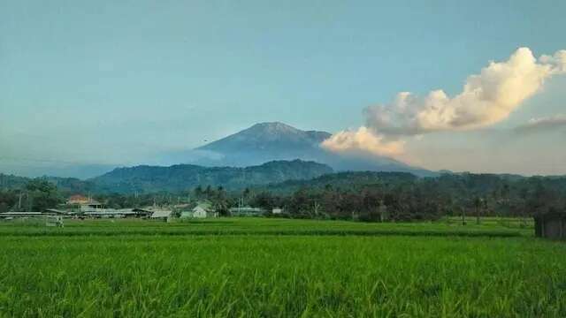 Mau Jelajahi Pesona Desa di Indonesia? Coba di Sini