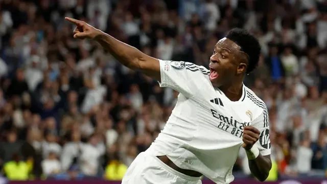 Real Madrid Siap Langgar Batas Gaji Demi Vinicius Junior