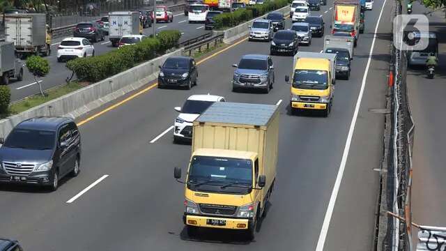 Kemenhub: Kendaraan Barang Harus Dibatasi Biar Tak Hambat Perjalanan