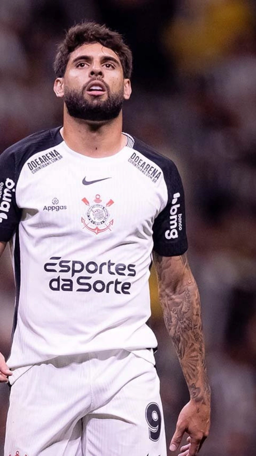Quem joga? Corinthians enfrenta Ceará com desfalques no ataque