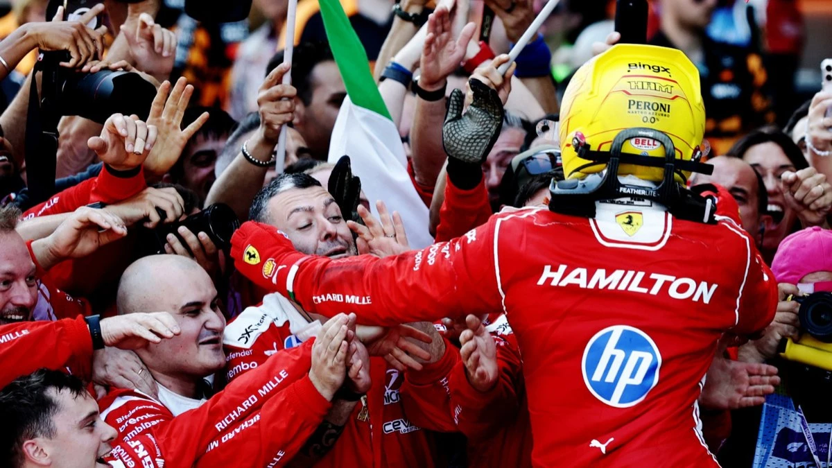 O dia em que Hamilton finalmente venceu pela Ferrari