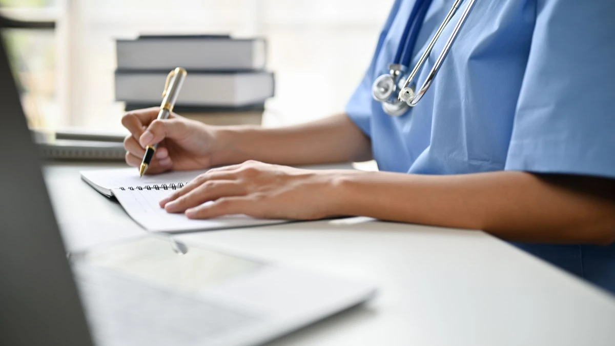Profimed pode tornar obrigatória prova para novos médicos
