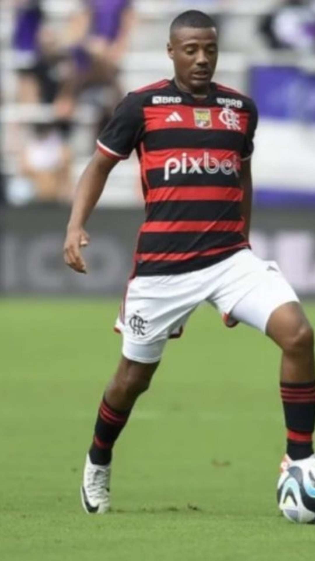 Com De La Cruz recuado, Flamengo encontra a formação ideal