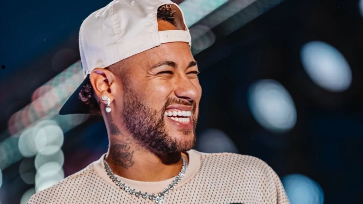 Lesão de Neymar preocupa preparação da Seleção