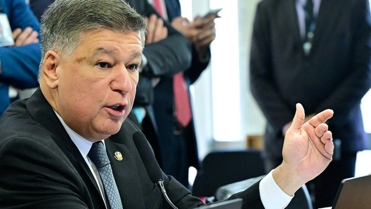 Ministros do STF recebem relatório final da CPMI do INSS