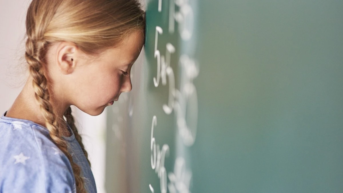 Professora cria projeto para alunos com ansiedade matemática
