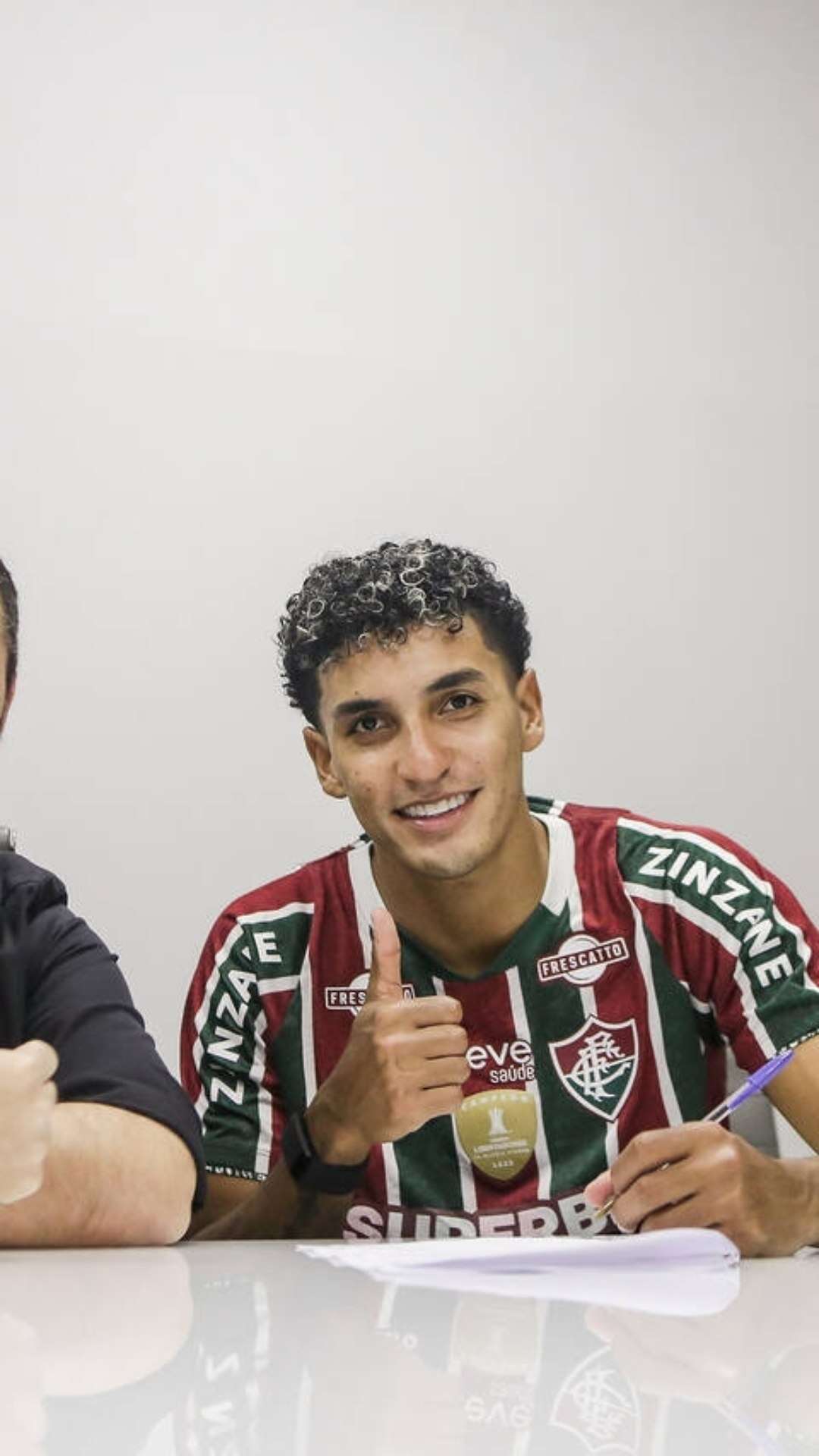 Com Gabriel Fuentes, Fluminense chega a sete estrangeiros no elenco