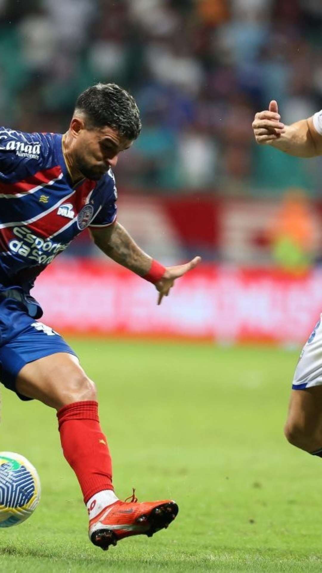 Com um único gol e muitos cartões, Bahia se mantém invicto na Arena Fonte Nova