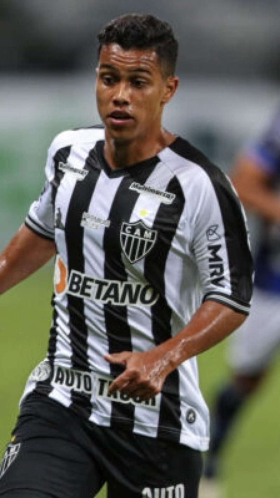 Após temporada no Londrina, Echaporã vive a expectativa de ser reintegrado ao Atlético